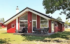 Three-Bedroom Holiday home in Großenbrode 1