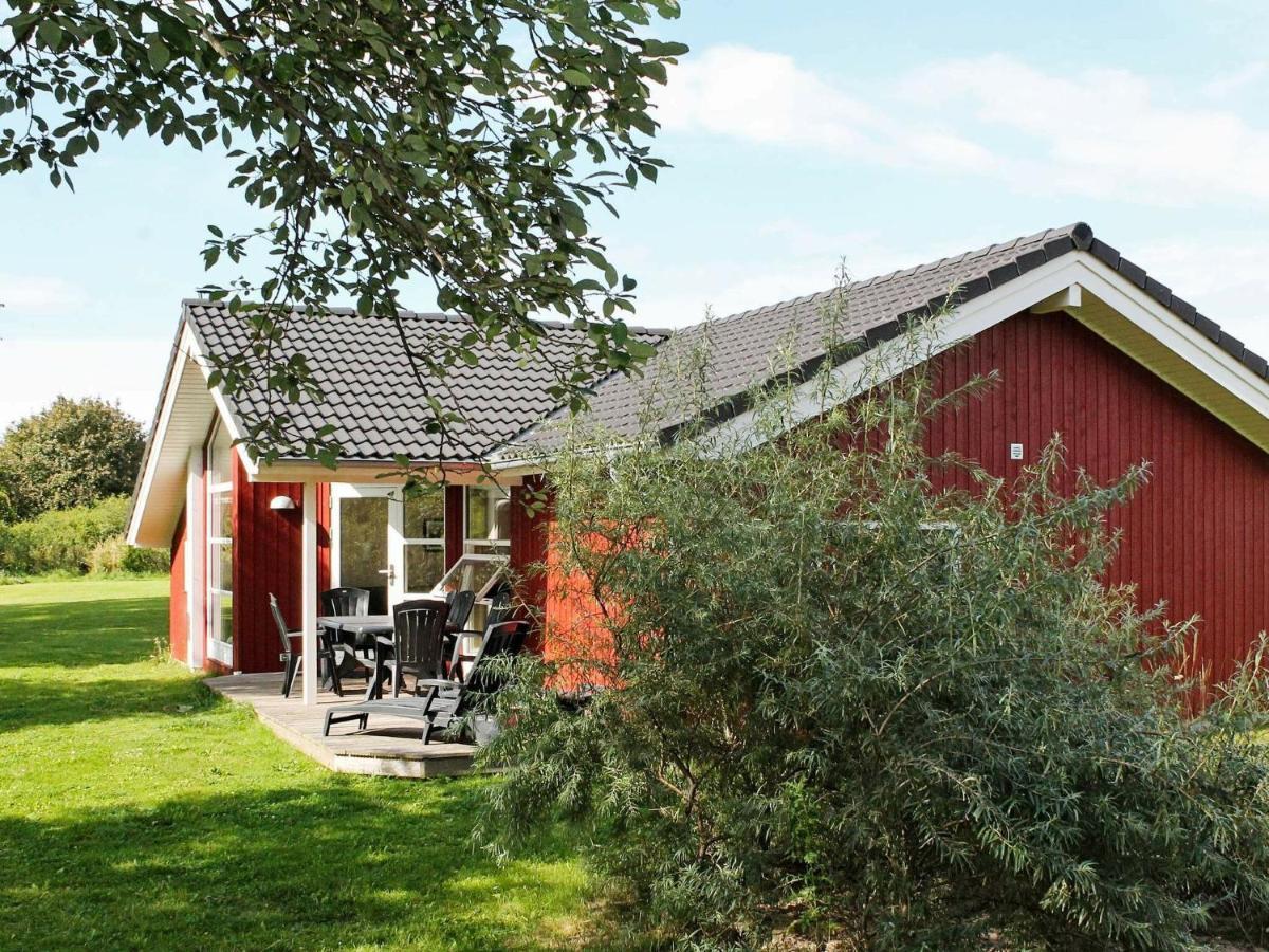 Three-Bedroom Holiday home in Großenbrode 1 Zimmer foto