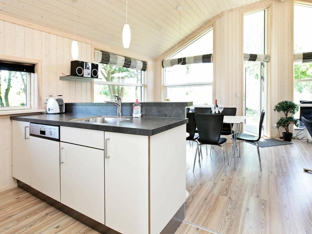 Three-Bedroom Holiday home in Großenbrode 1 Zimmer foto